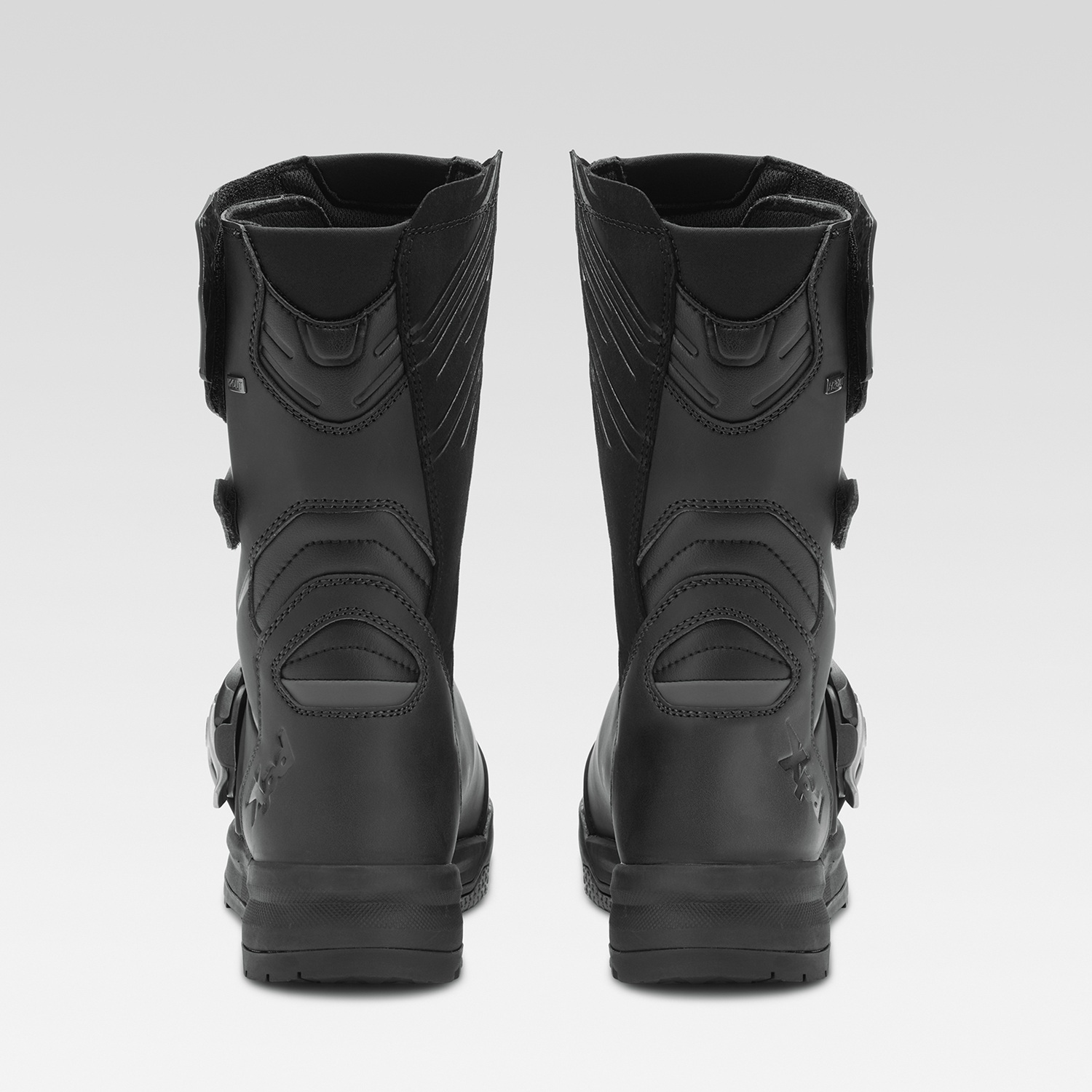 XPD-X-ADV-TOURMAX-H2OUT-S137-026-SIDE-VIEW